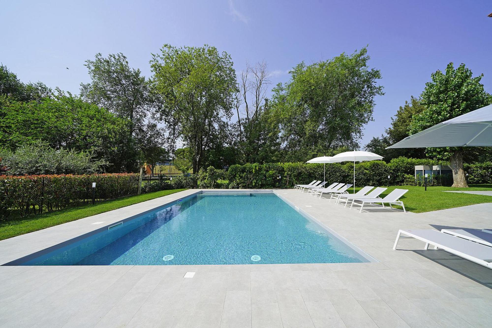 Villa Caterina Apartments By Wonderful Italy Desenzano del Garda Exterior photo