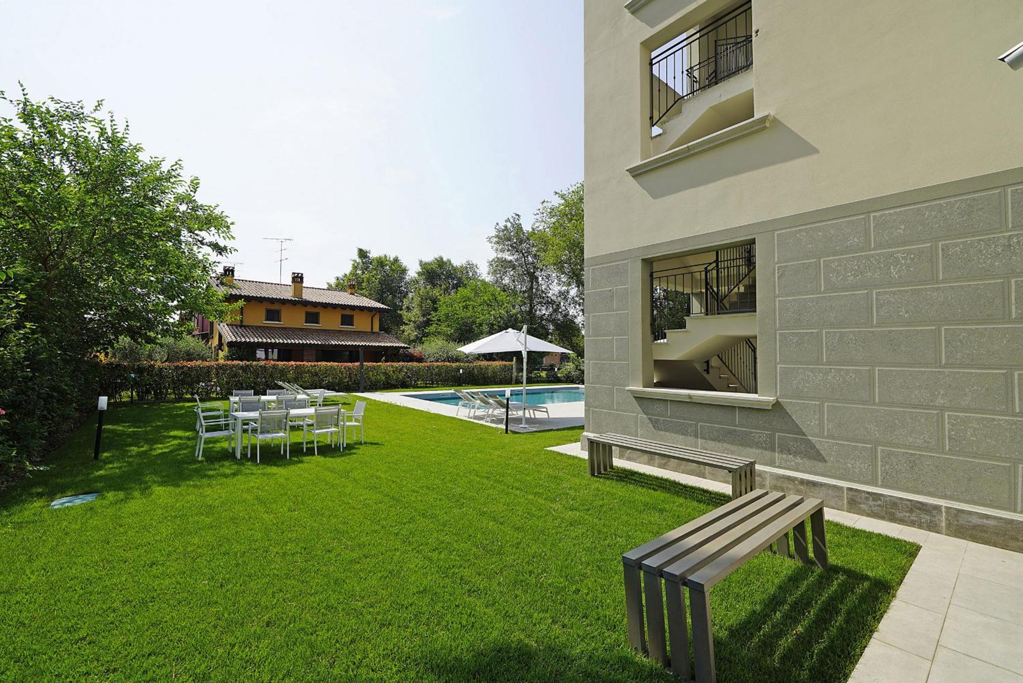 Villa Caterina Apartments By Wonderful Italy Desenzano del Garda Exterior photo