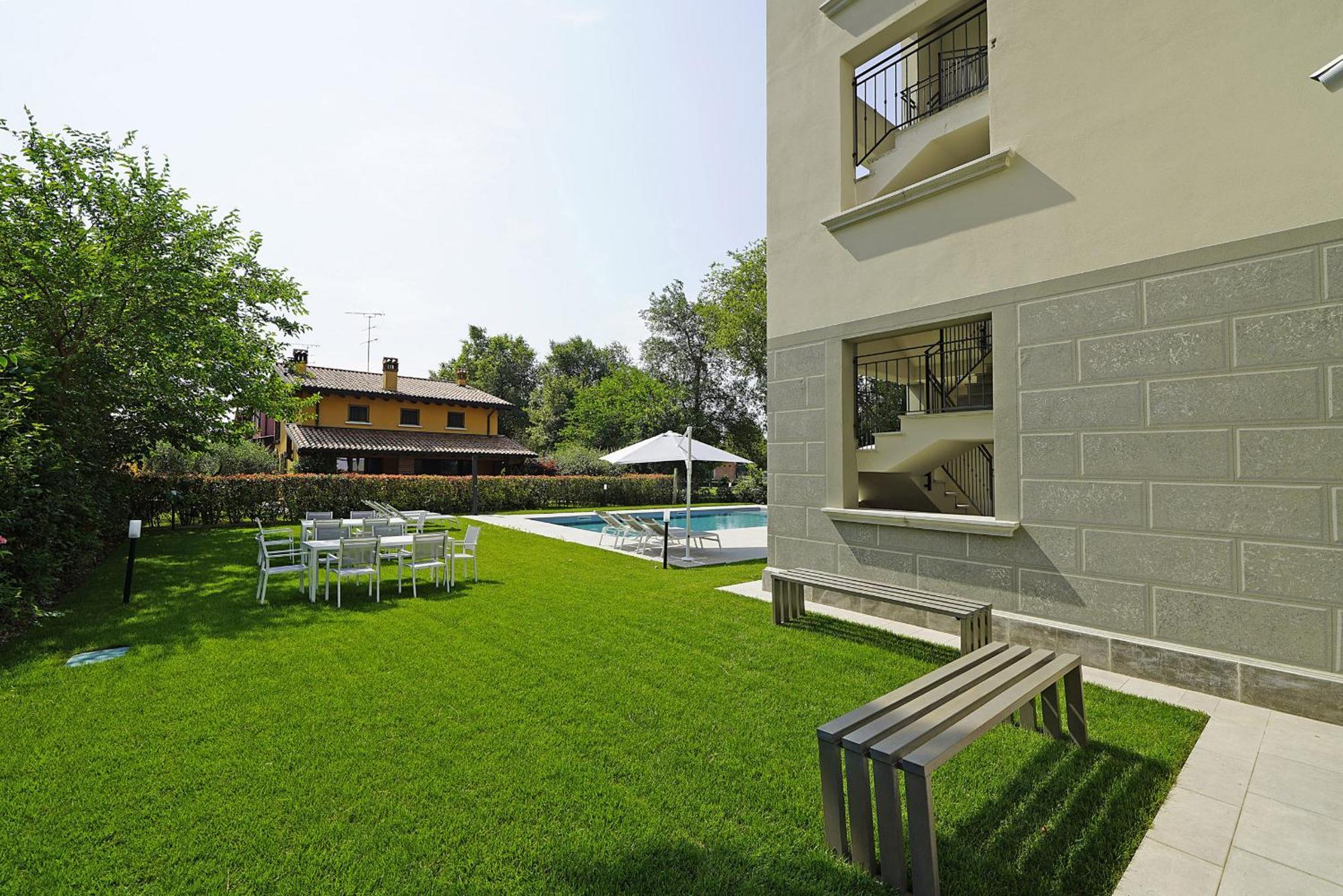 Villa Caterina Apartments By Wonderful Italy Desenzano del Garda Exterior photo
